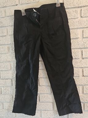 Women's Black Crop Utility Capris